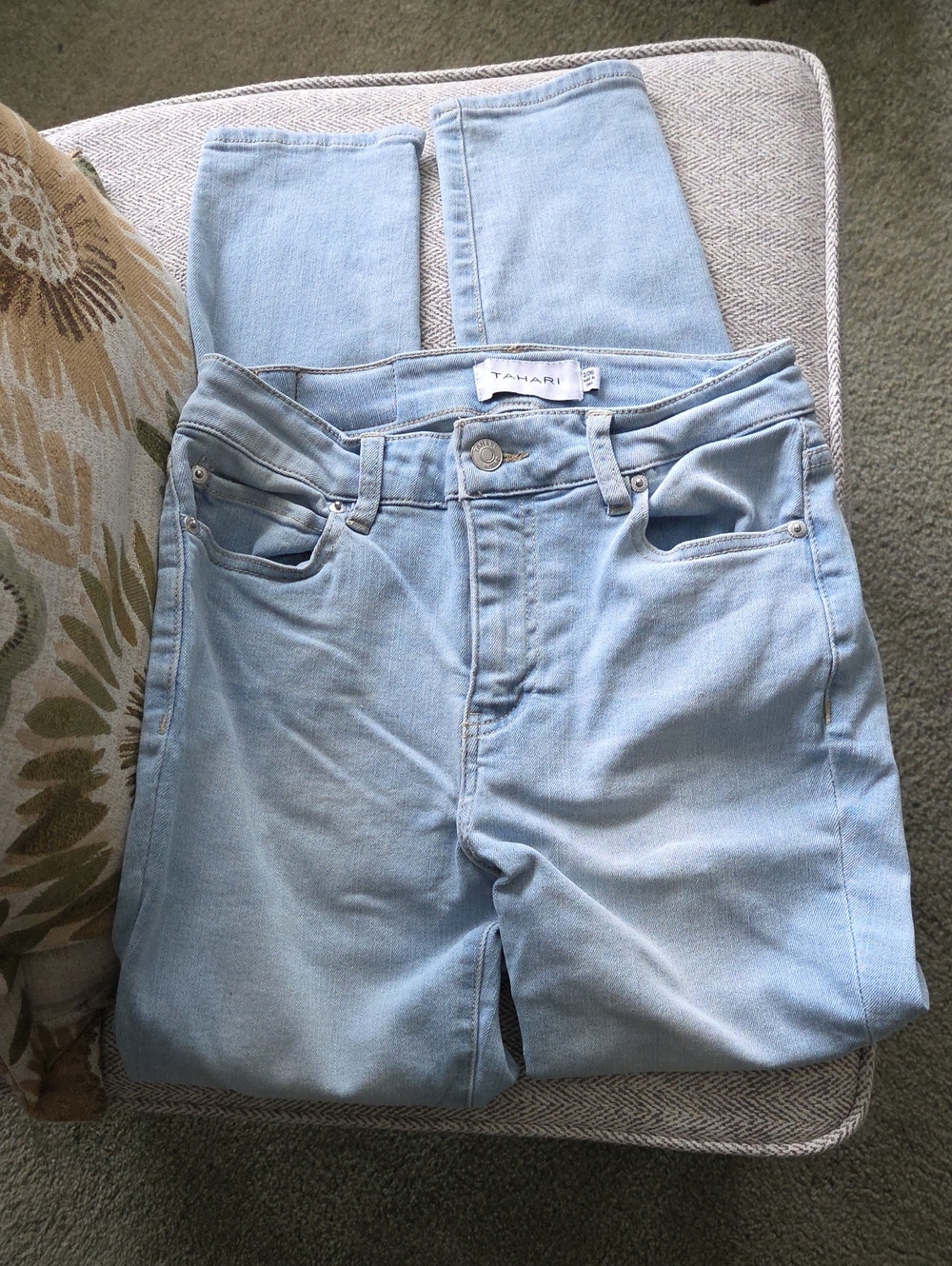 Tahari Pale Blue Skinny High-Rise Jeans